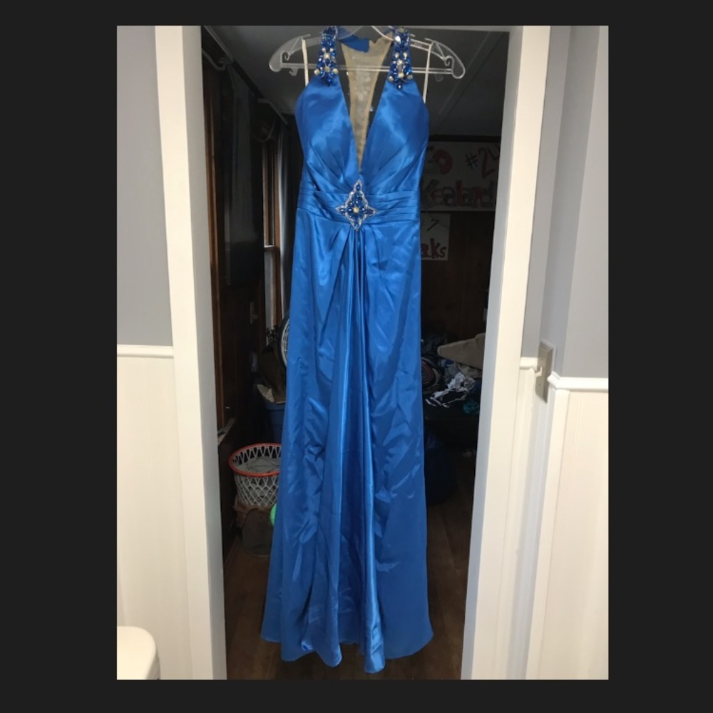 Precious formals dress
